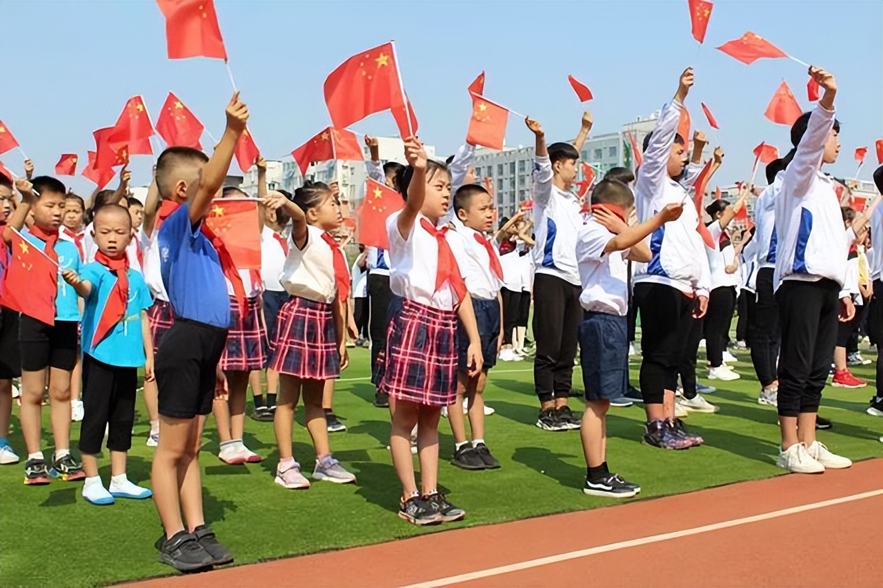 初中生学校上课时间最新规定,教育部关于初中生上学时间的规定