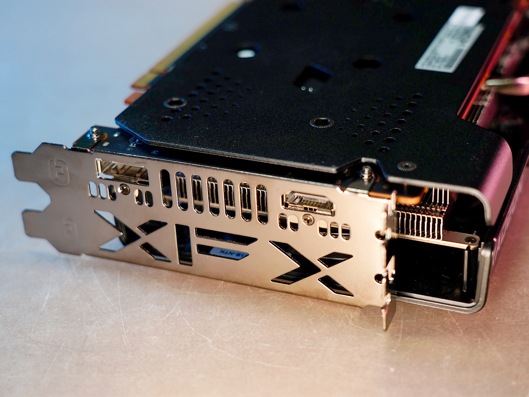 都2022年了，1080p分辨率下4GB显存够用吗？迟到的*X6R5**00XT评测