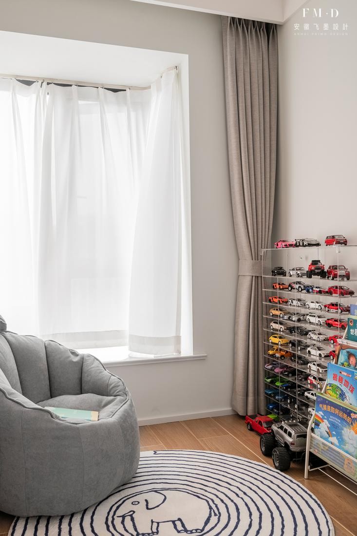 顶层复式楼带花园效果图,顶层复式楼带露台装修小户型