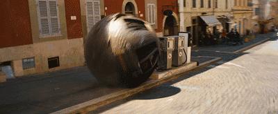 爽麻了！尺度美女全程飙车，它一回归，全球影迷都得高潮…