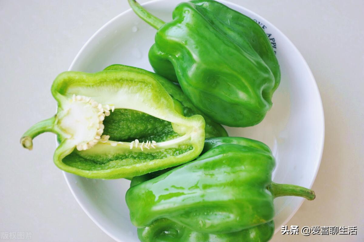 它口感清脆味道独特，3块一斤，人人吃得起，和肉丝炒一盘太鲜美