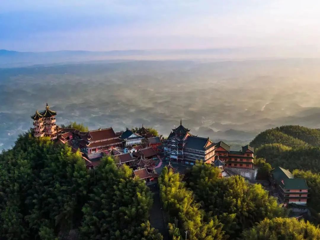 逛吃逛吃逛吃，跟着动车出发3.0