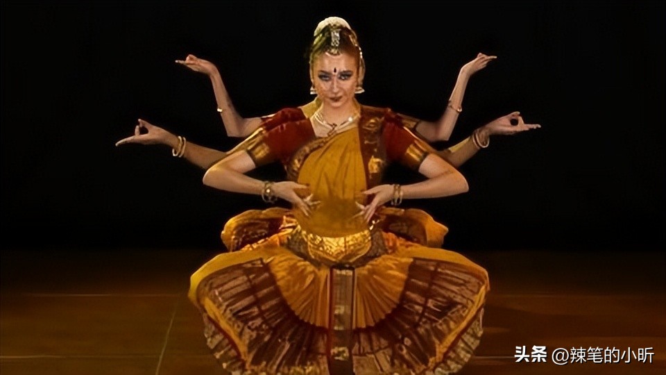 印度古典舞蹈的流派,为什么印度电影里都有舞蹈