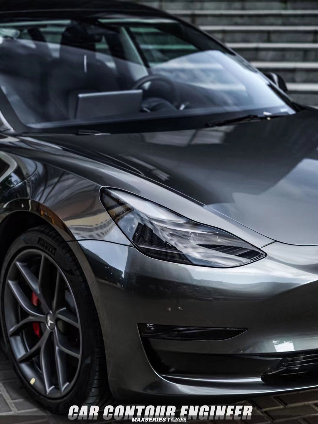 特斯拉改色膜modely液态龙血红,特斯拉改色膜modely梦幻紫金灰