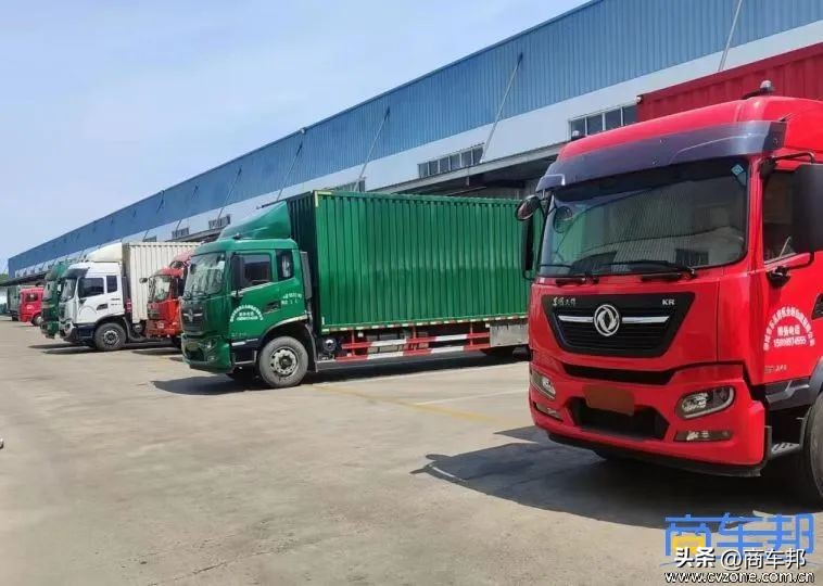 快递车队调度运输路线,快递公司都是怎么样运输快递的呢