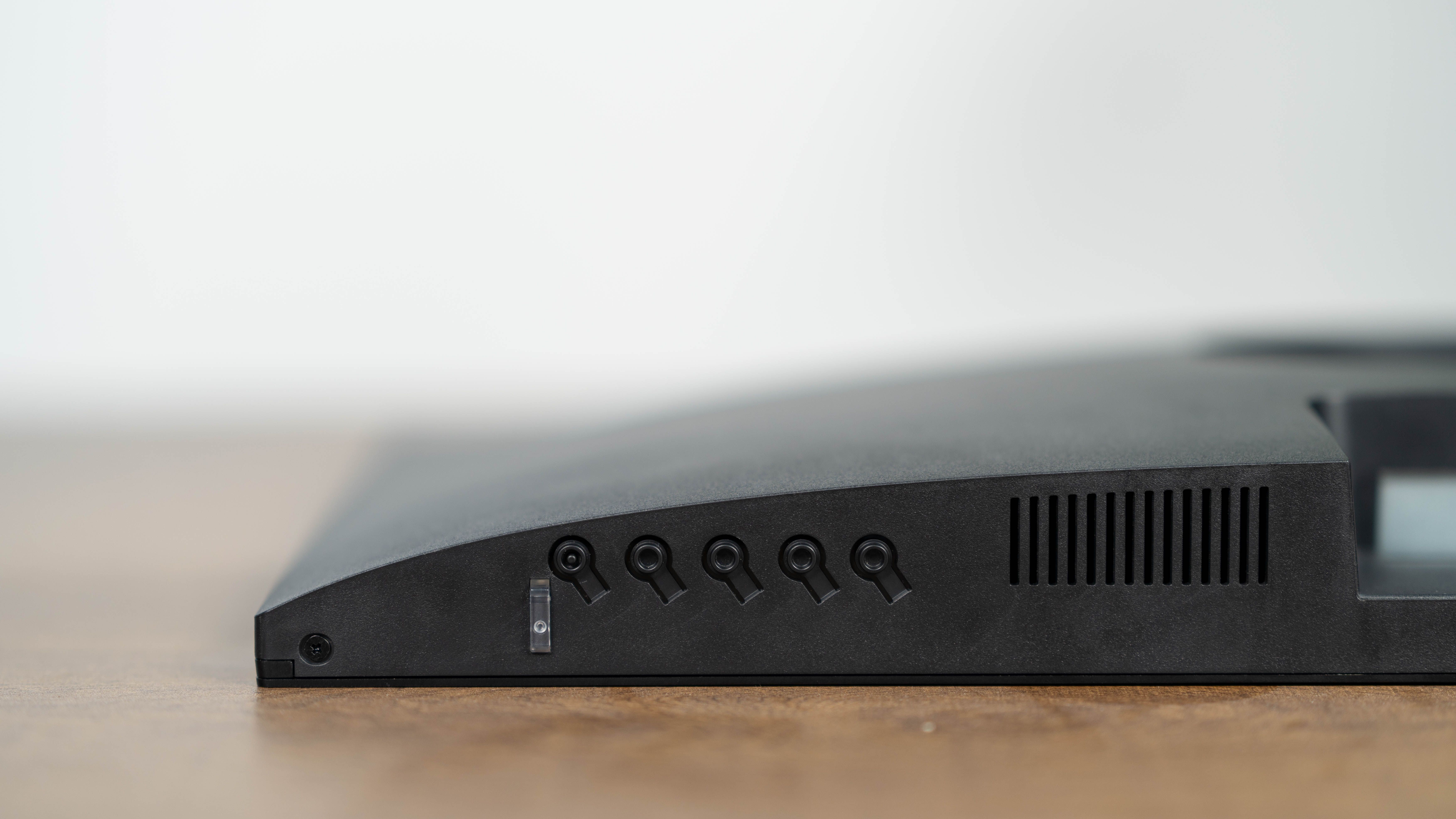 hkct3252u显示器32英寸4k评测,hkc27寸2k170曲面屏评测