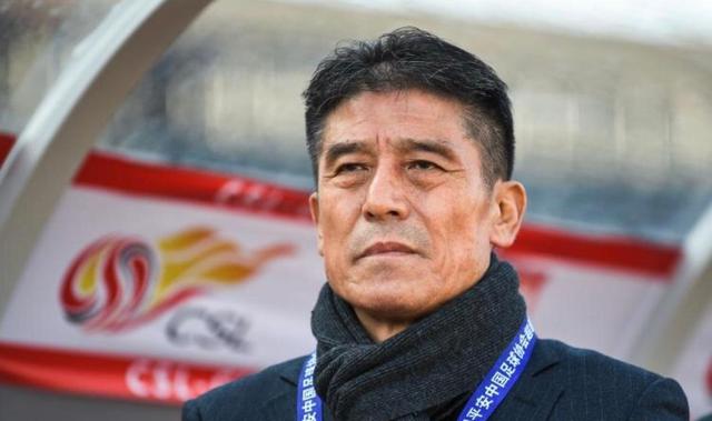 走下神坛铁帅李章洙,李章洙下一任教练国安