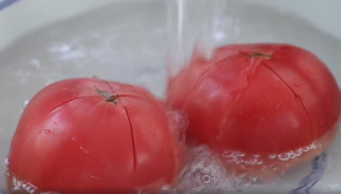 张文宏：奥密克戎“会咬人”，要多吃4种优质蛋白食物，增强体质