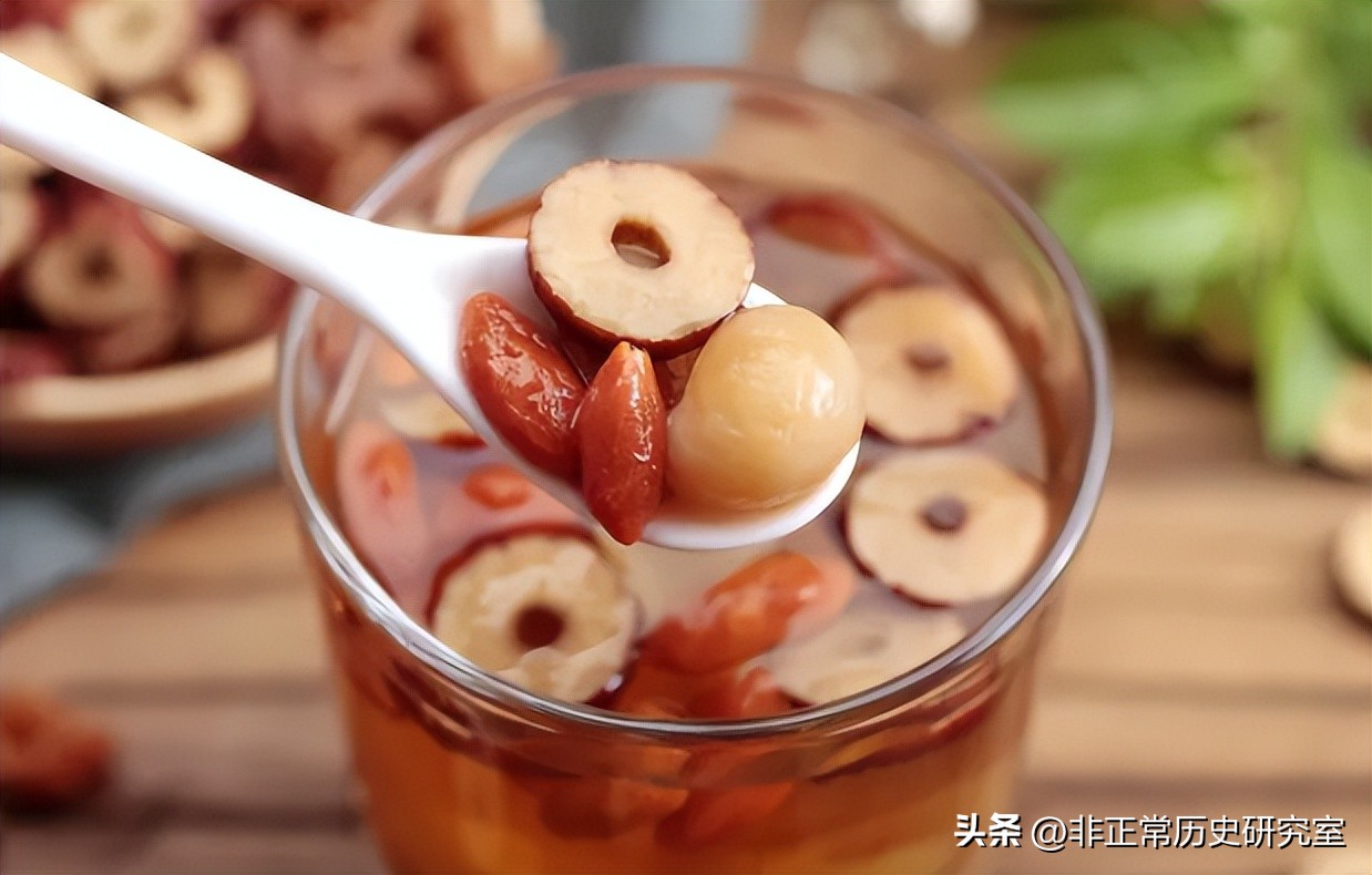 1718年法国一艘货船和清朝贸易，彻底改变了中国用人参的历史