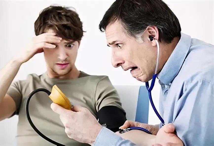 青壮年血压高可以先不吃药吗,年轻人血压多高是继发性高血压