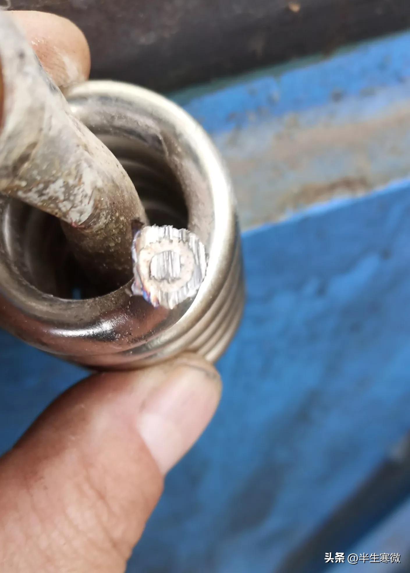 tcl即热式水龙头怎么拆开维修,即热水龙头买变频恒温还是买普通