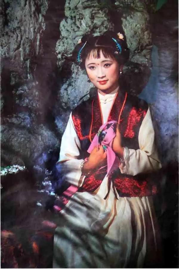 红楼梦人物关系超详细解读,红楼梦中人物的年龄及生日