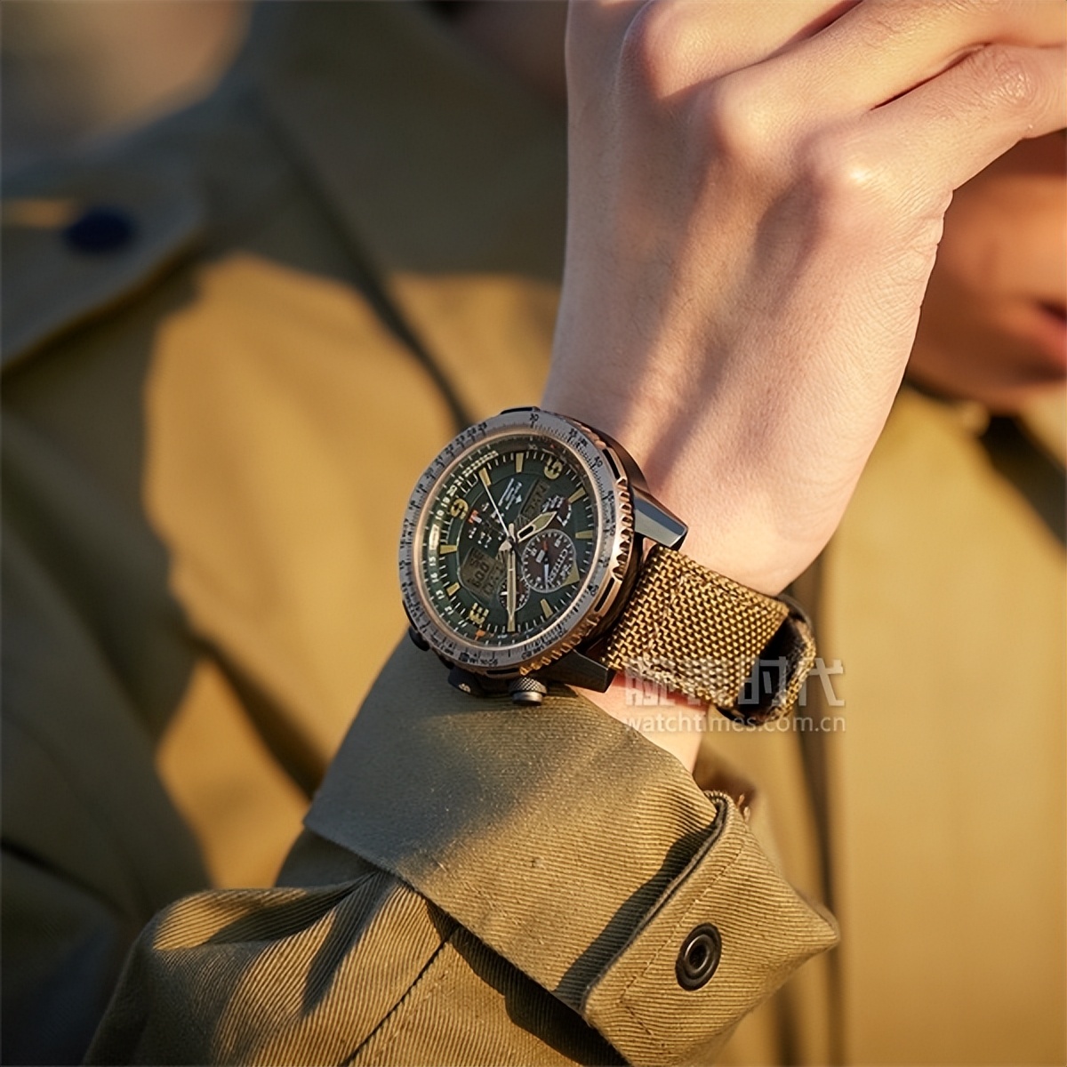 黄景瑜西铁城同款,黄景瑜戴的是什么手表