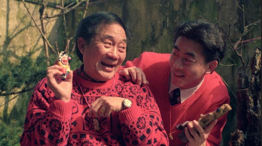 六小龄童哭灵,六小龄童唐僧送行