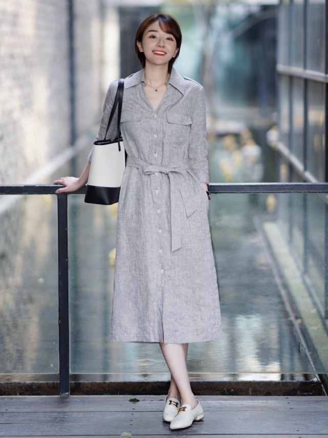 今年超流行的一款气质百搭直筒裙,直筒裙连衣裙气质高级感洋气