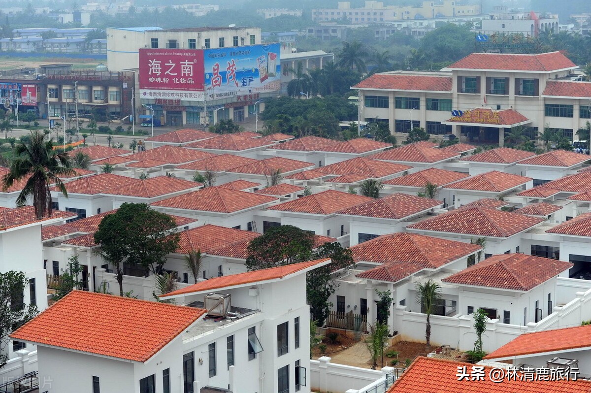 中国最有名的温泉小镇,冬天天然泡温泉度假的地方