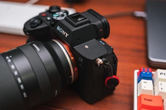 索尼a7m4有必要使用创意外观吗,索尼a7m4新老款有区别吗