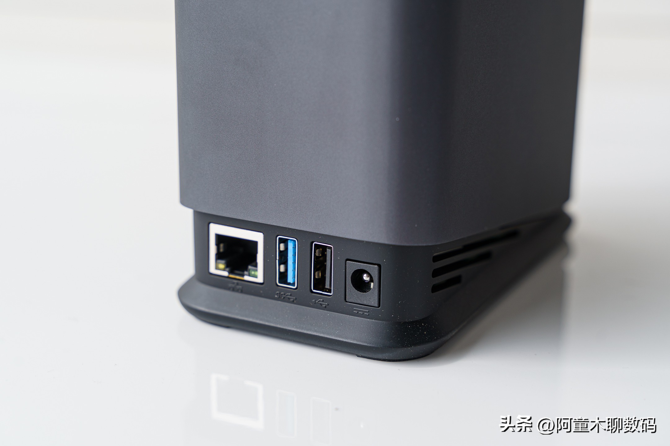 极空间q2c轻度nas够用吗,极空间z48g深度评测