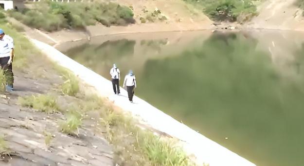 腹部玫瑰纹身女尸案,纹身女尸疑案