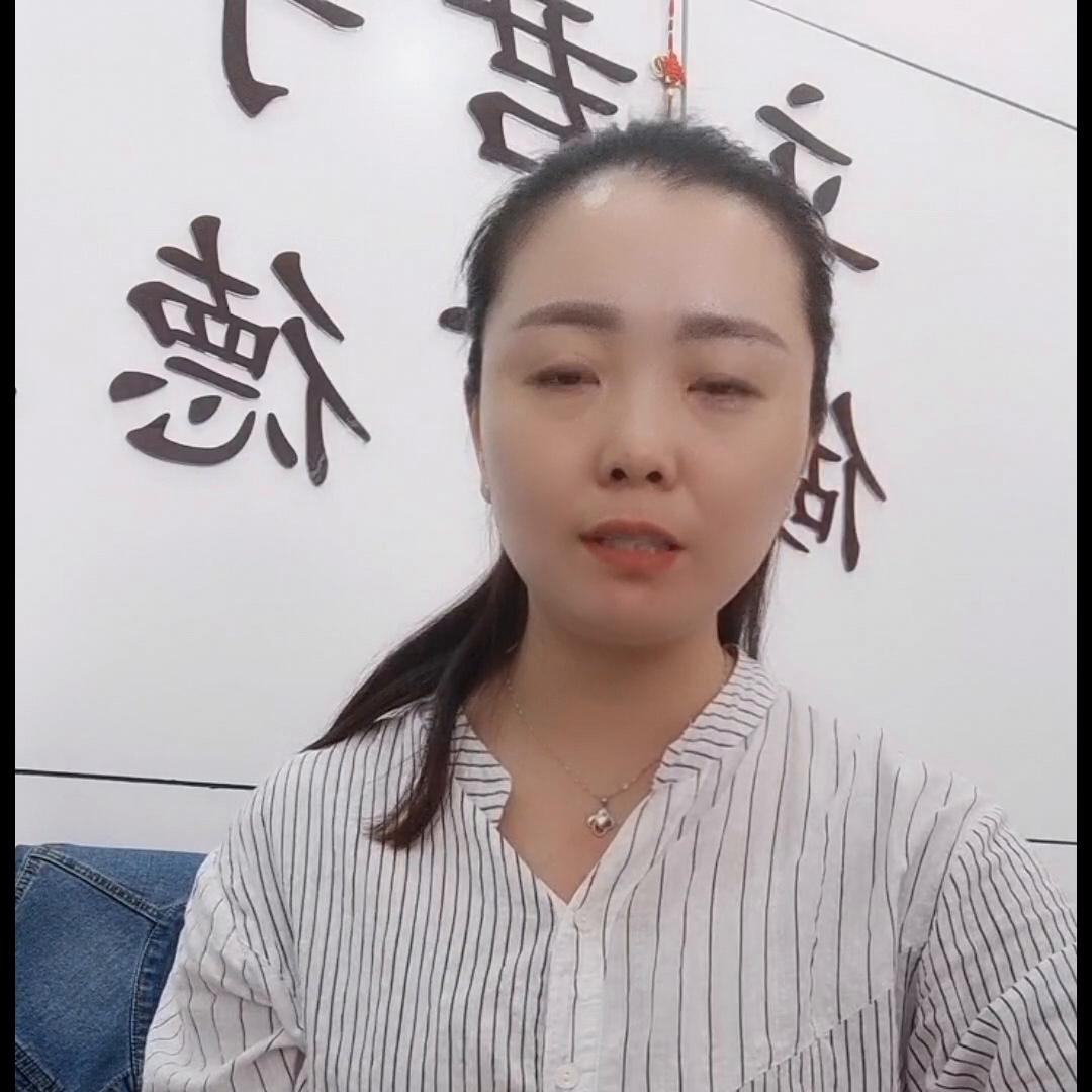 女孩高中选专业怎么选,学习好的女孩如何选专业