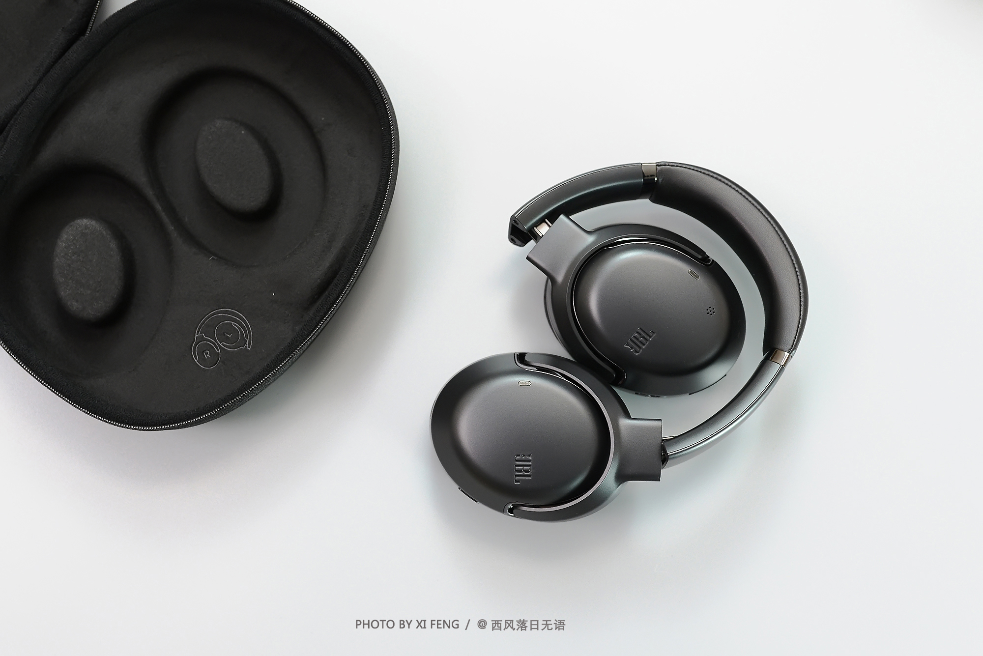 SONY、Bose、JBL三大信仰品牌，顶级降噪大头戴，换你会选谁？