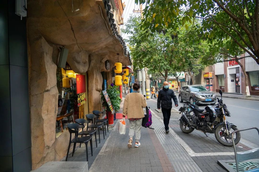 寻街|据说，这条路上藏着荆门仅存的两座古城门...