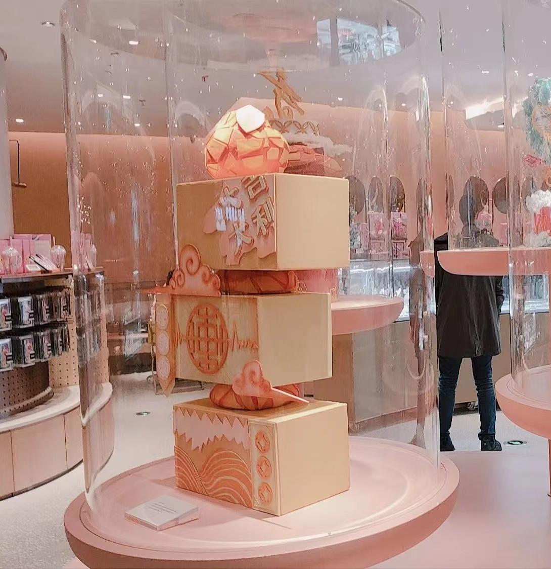 一个蛋糕1314万，中国首家1亿网红店凉了，搬出易烊千玺也没用