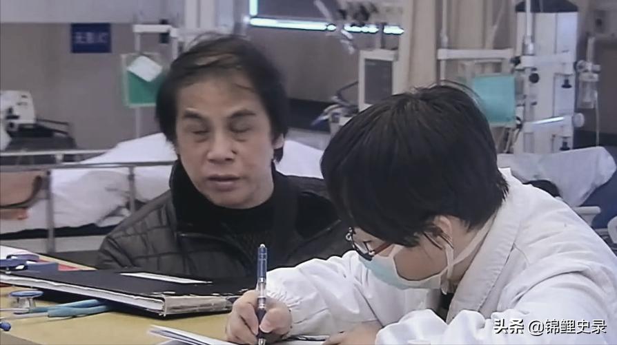 上海91岁老人患重病，全身器官衰竭痛不欲生，子女含泪放弃治疗