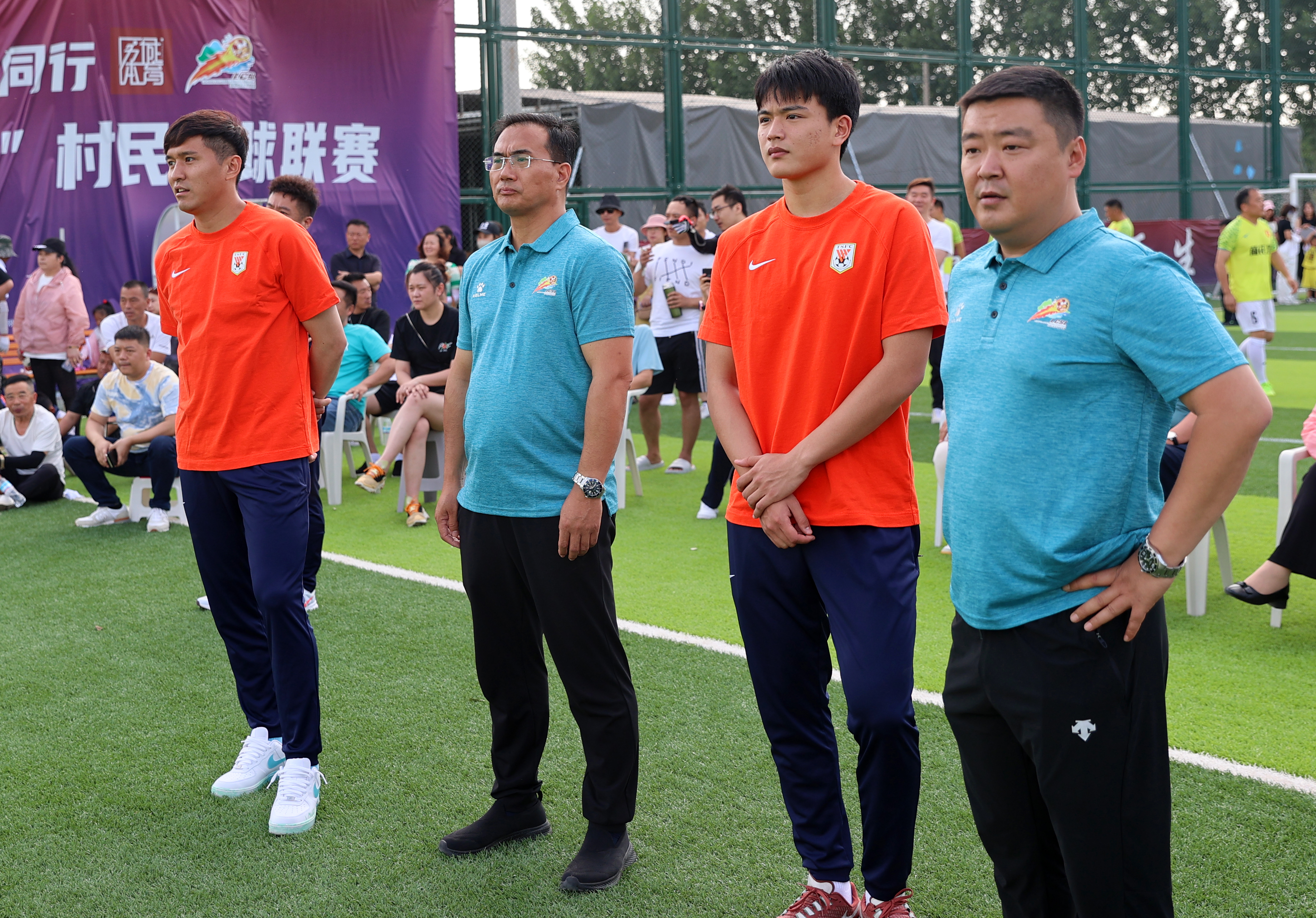 山东泰山足球俱乐部最新消息,到泰山俱乐部开展主题党日