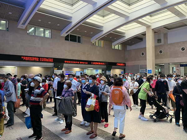 兼职做保安一个月能挣多少钱,医院保安是怎么赚钱的