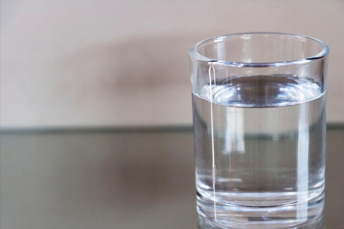 喝水用什么杯子比较健康,喝水用什么杯子最健康
