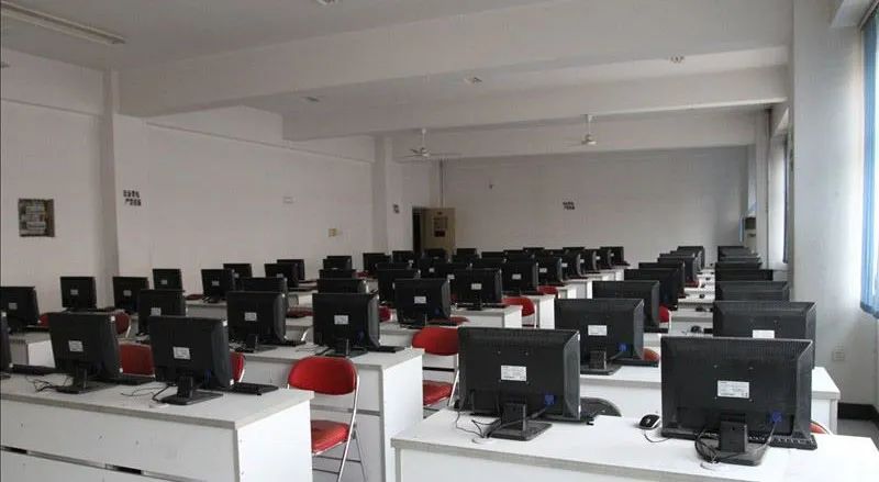 邢台职业高中和中专有什么区别,邢台中宏职业高中怎么样