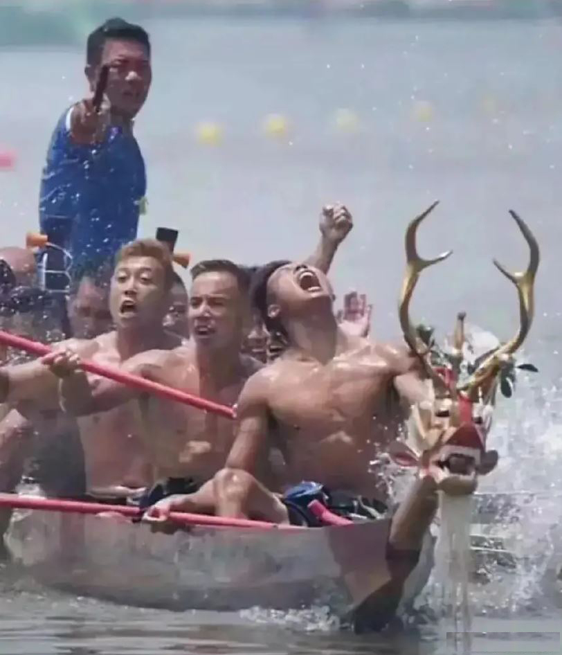 中国肌肉男龙舟,龙舟肌肉男火爆全球