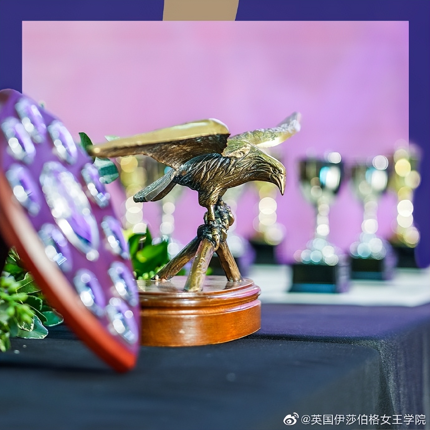 英国伊莎伯格皇后学院的入学时间,英国伊莎伯格皇后学校