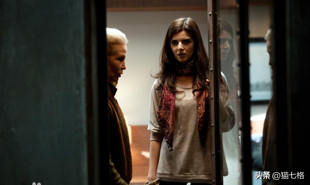 韩国悬疑烧脑电影推荐,高分科幻悬疑烧脑电影解说