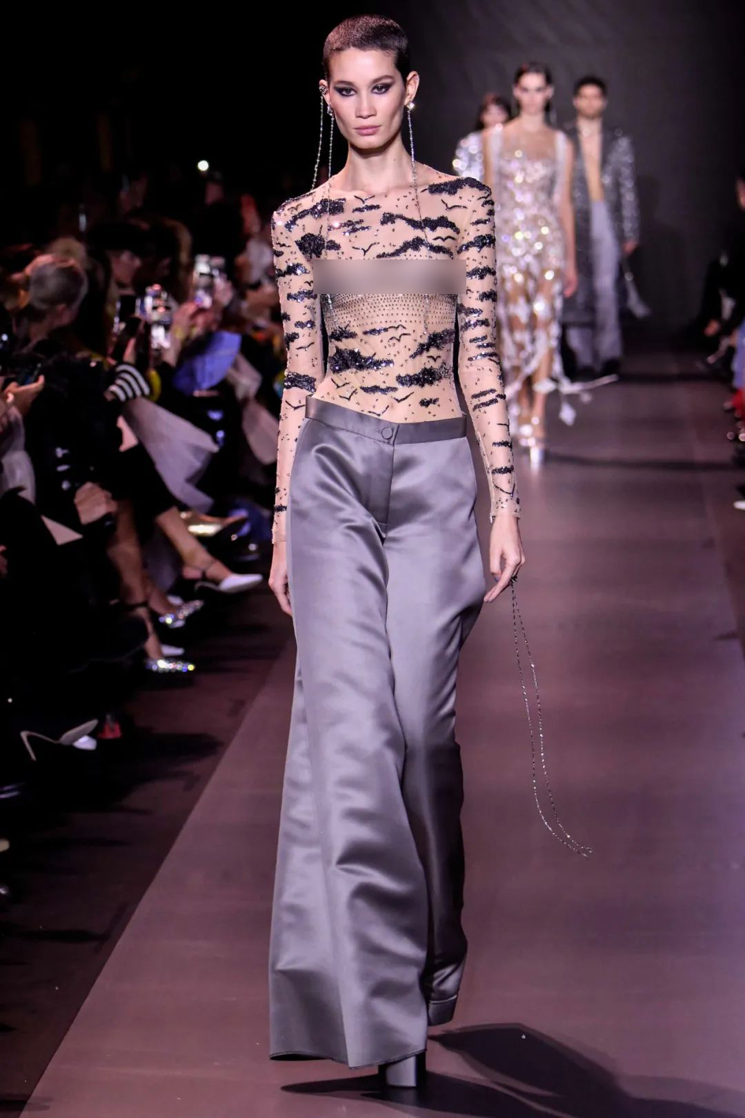 georgeshobeika2018时装秀完整版,georgeshobeika2018年的秀场