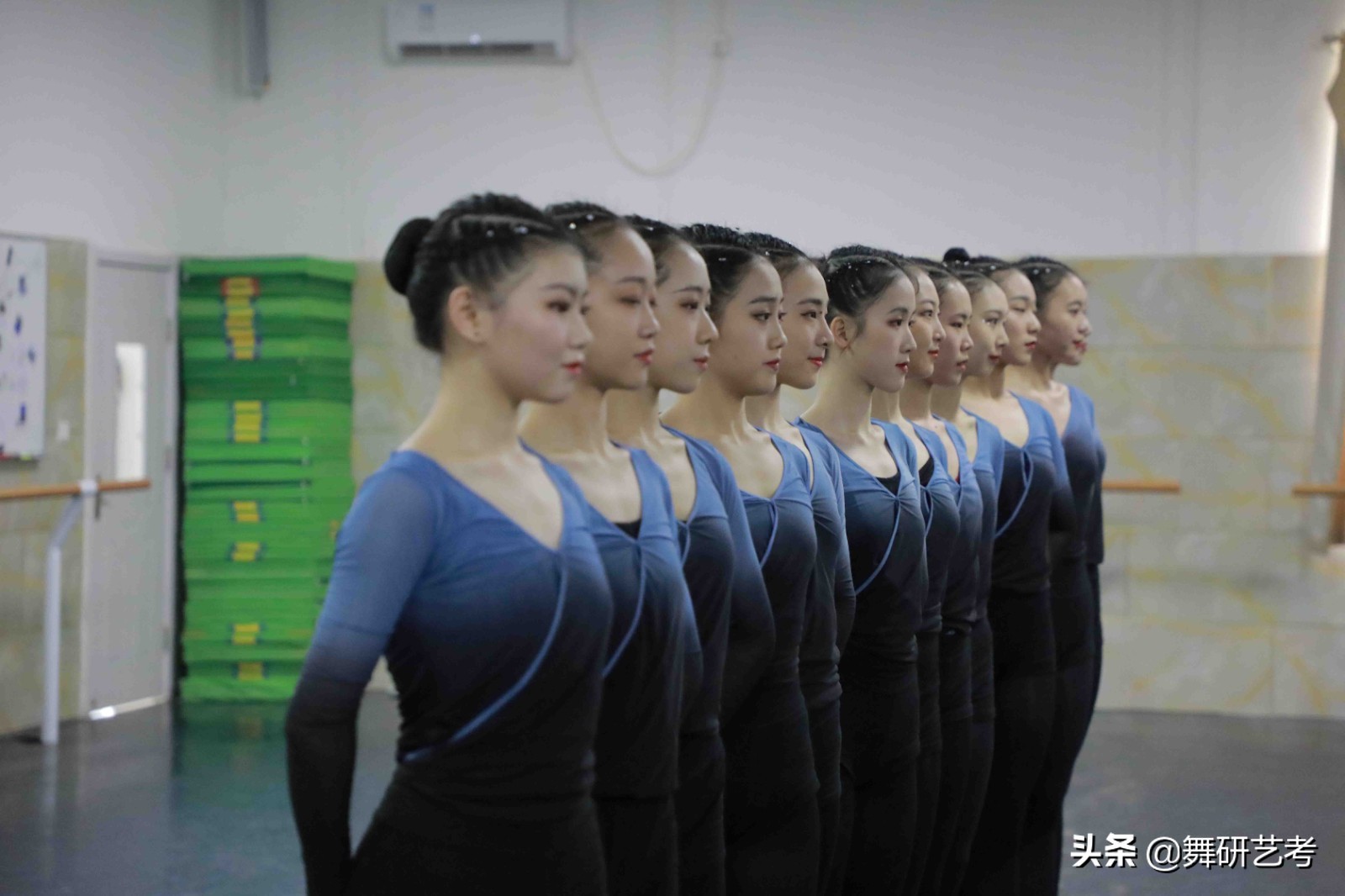 南方舞蹈学校舞蹈艺考,花都舞蹈培训班舞蹈