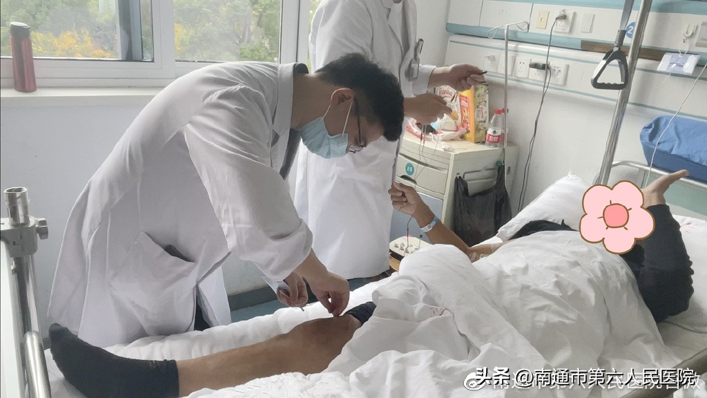 70岁老年人脑梗偏瘫能恢复好吗,脑卒中患者手脚康复训练