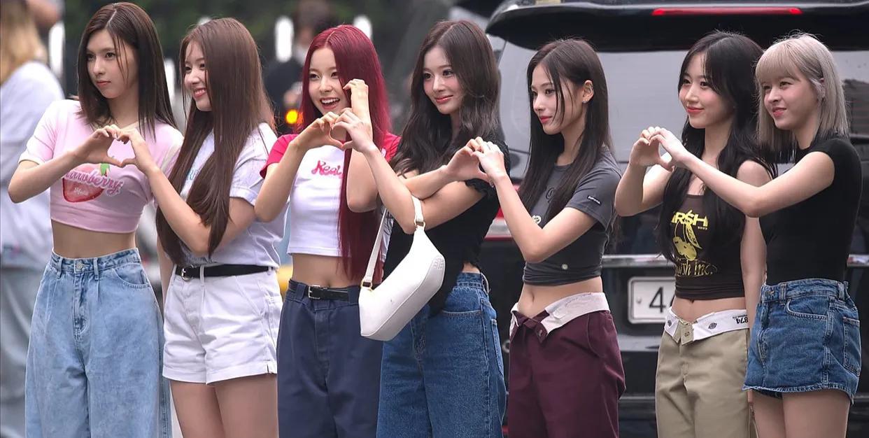 盘龙秀凤:SM出品必属精品,韩国TOP10新生代女团