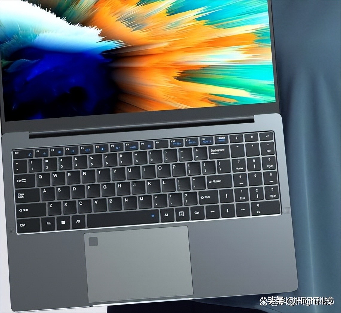 再现卷王？11代处理器+15.6大屏仅1298，T-bao笔记本值得选择吗？