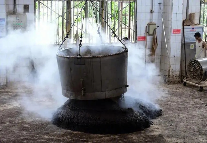 97赖茅香港回归纪念酒是否为假酒,赖茅97香港回归特制酒生产了多少