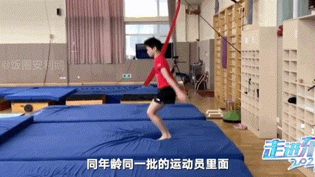 全红婵奥运夺冠完整视频回放,小炸毛女孩全红婵第一次夺冠