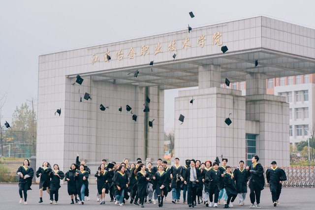 毕业季文案朋友圈复制,朋友圈文案毕业文案