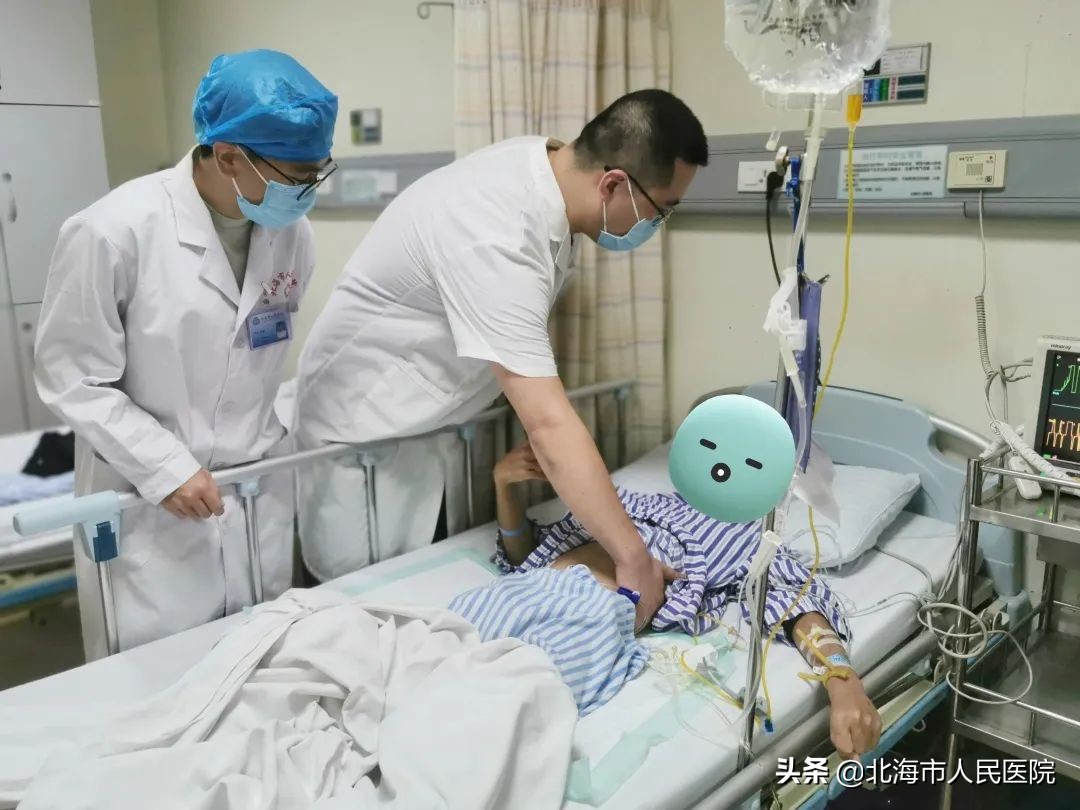 男子骑摩托翻车致大腿骨折,男子骑摩托摔骨折