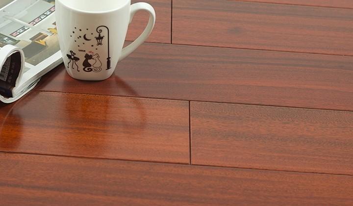 为什么有些实木地板会很便宜,实木地板和强化地板哪个便宜