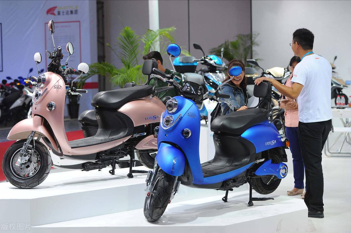 48v60v72v的区别锂电池,48v60v72v的区别和电机有关系吗