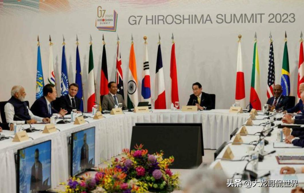 G7国家聚首、泽连斯基搞闪电外交，普京出击，取得重大胜利
