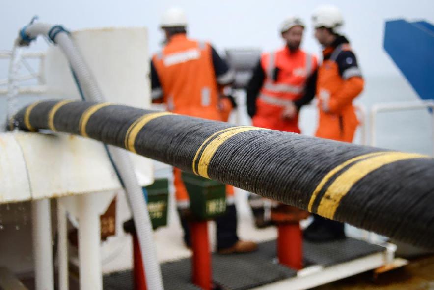 中国到美国的海底光缆,欧洲到美国的海底光缆有多少公里