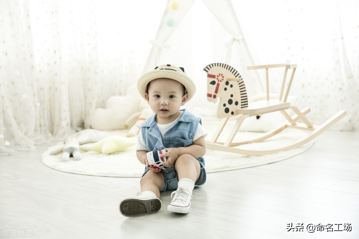 2022属虎男孩大气有涵养的名字,2022年好听的男宝宝名字推荐