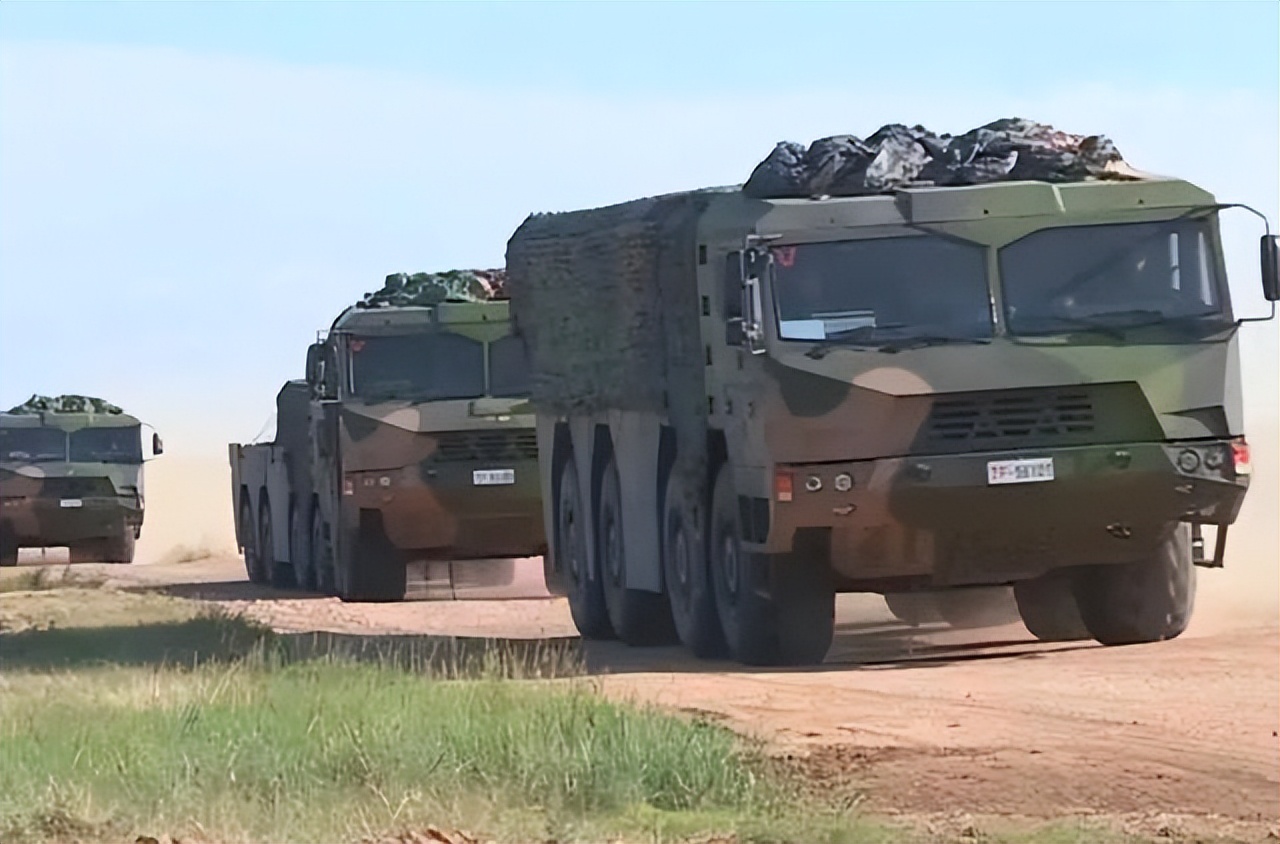 官方首曝，解放军隐身导弹车相关测试画面！可规避卫星和空中侦察